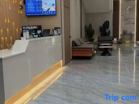 Дунгуань: 66 Hotel Chain