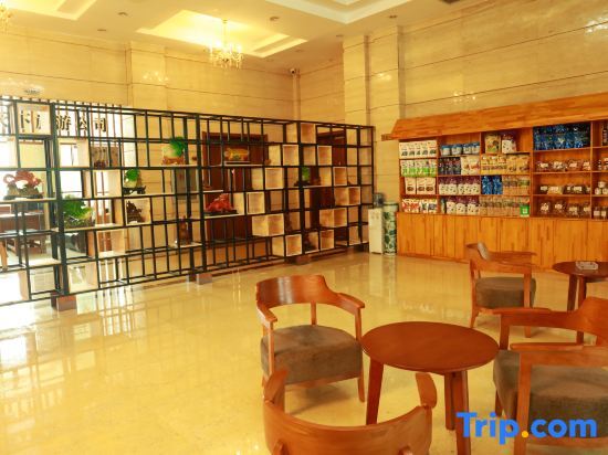 Мохэ: Hong Jin Ding Hotel
