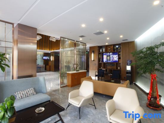 Чжэнчжоу: Elong R.YUN Hotel (Zhengzhou East Station Zhengdong Business Center)