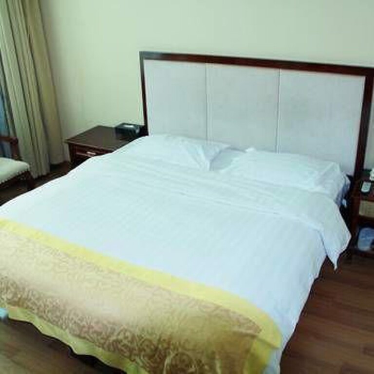 Циндао: Qingdao Haobang Holiday