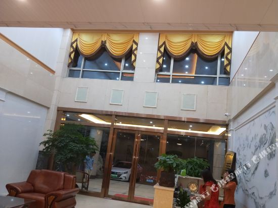 Дунгуань: Longju Business Hotel