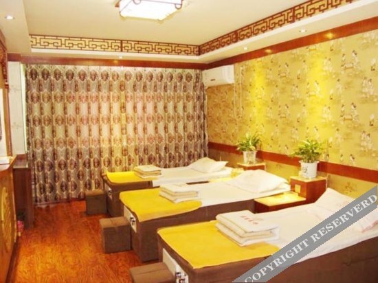Панжихуа: Xinshichuang Chain Hotel Panzhihua Yanbian