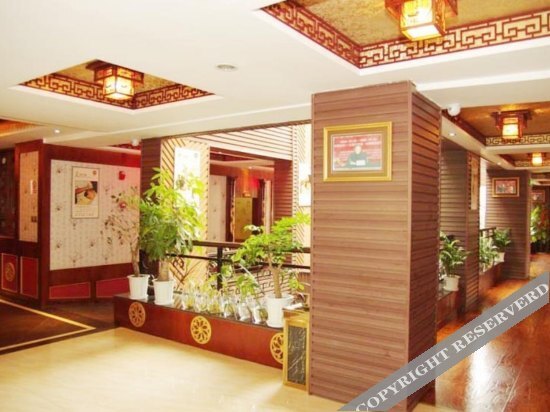 Панжихуа: Xinshichuang Chain Hotel Panzhihua Yanbian