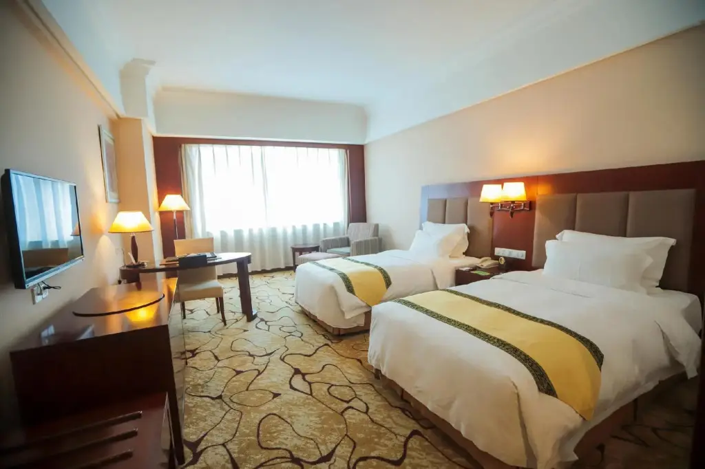 Наньтун: Perfect International Hotel