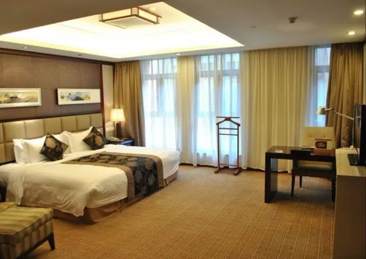 Нанкин: Nanjing Greenland Yuhao Hot Spring Hotel
