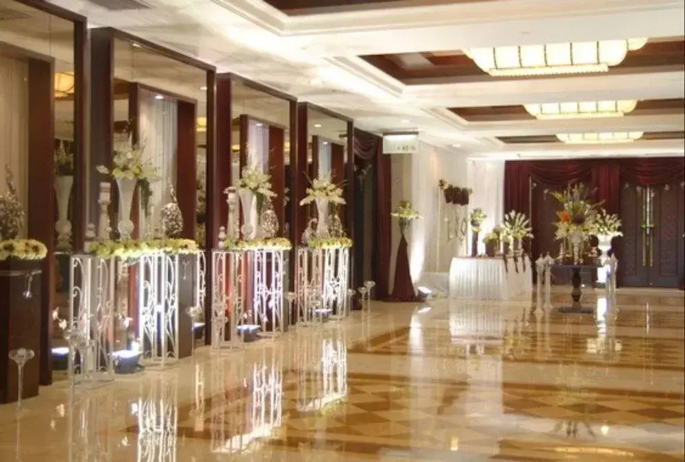 Нанкин: Nanjing Greenland Yuhao Hot Spring Hotel