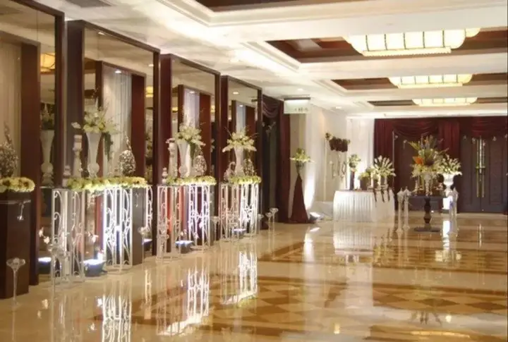Нанкин: Nanjing Greenland Yuhao Hot Spring Hotel