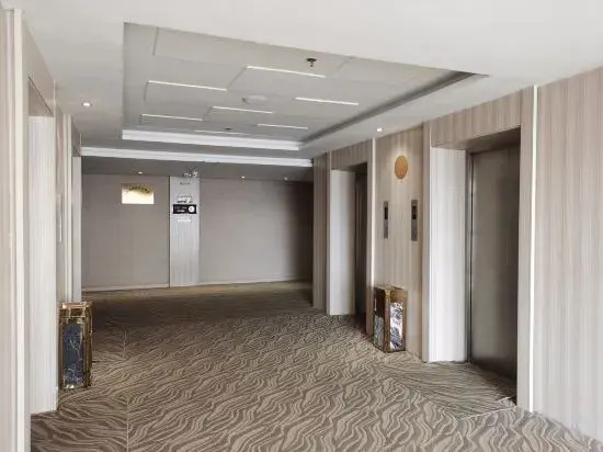 Вэйхай: Letian Century City Hotel (Weihai Railway Station Hanlefang)