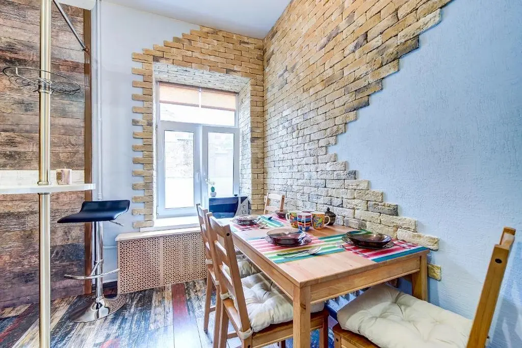 Санкт-Петербург: Studio on Zhukovskogo 6