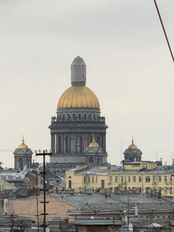 Санкт-Петербург: Dom U Reki Na Gorokhovoy