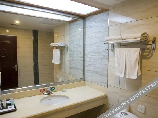 Цзюцзян: Longcheng  Big  Hotel(Jiujiang Pengze Longcheng Avenue)