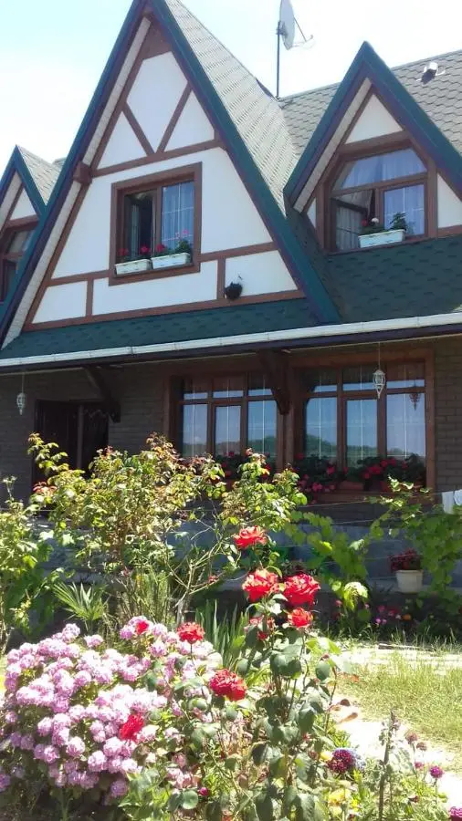 Сочи: Guest house berendei2000