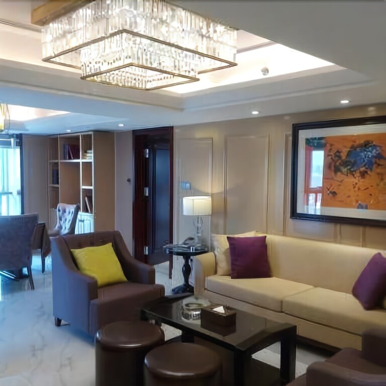 Цзыбо: Golden NO.1 Hotel