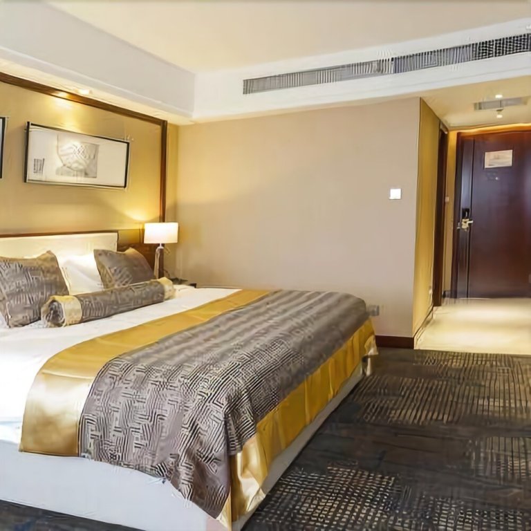 Цзыбо: Golden NO.1 Hotel
