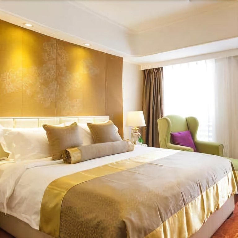 Цзыбо: Golden NO.1 Hotel