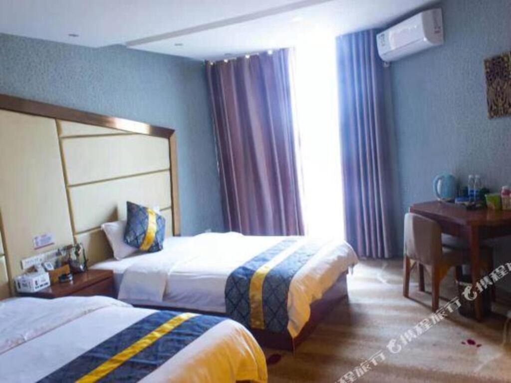 Лупаньшуй: Liupanshui Mangu Huanggong Thai style Hotel (Railway Station Store)