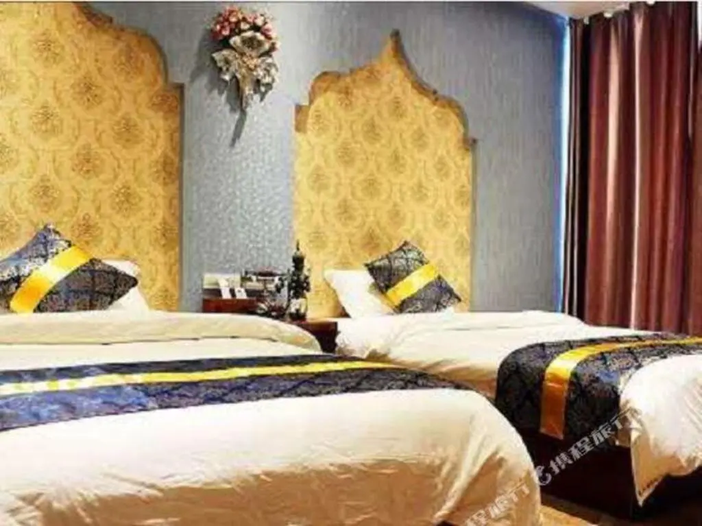 Лупаньшуй: Liupanshui Mangu Huanggong Thai style Hotel (Railway Station Store)
