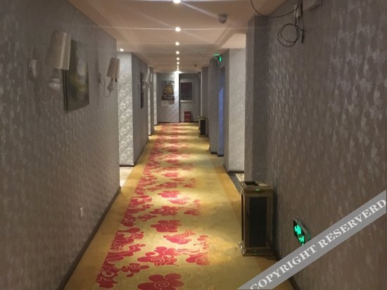 Юйси: Sunshine Hotel
