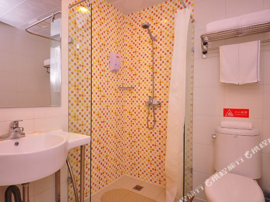 Дежоу: Homeinn · neo Hotel (Dezhou College Pedestrian Street Xuefu Branch)