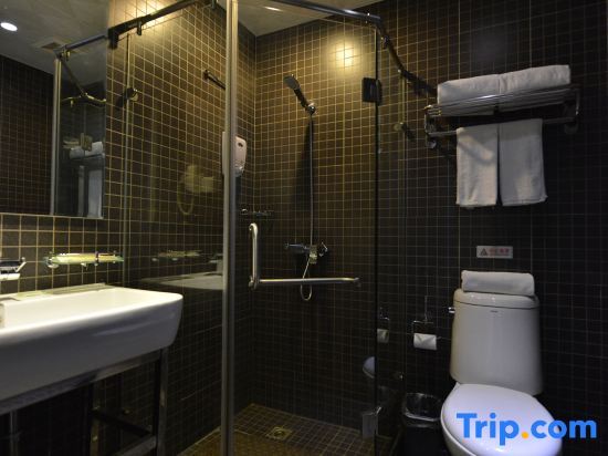 Пекин: Motel 168 (Beijing Lishuiqiao Metro Station)