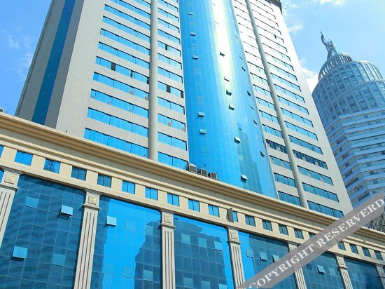Qiu Sleeping Designer Hotel (Kunming Jinma Bijifang Nanping Pedestrian Street Branch) — фото 1