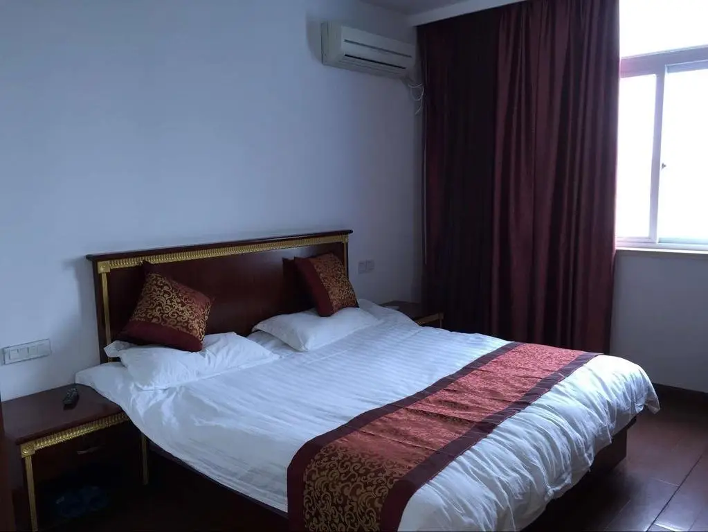 Чжоушань: Dongji Lanse Haiwan Hotel