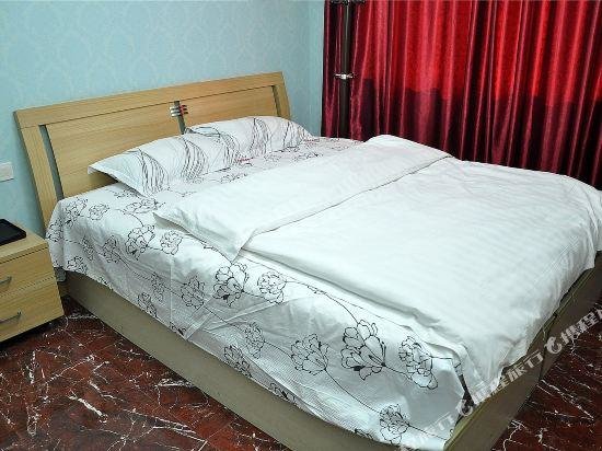 Линьи: Yinan Shangjia Express Business Hotel