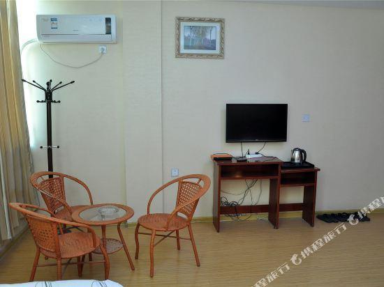 Линьи: Yinan Shangjia Express Business Hotel