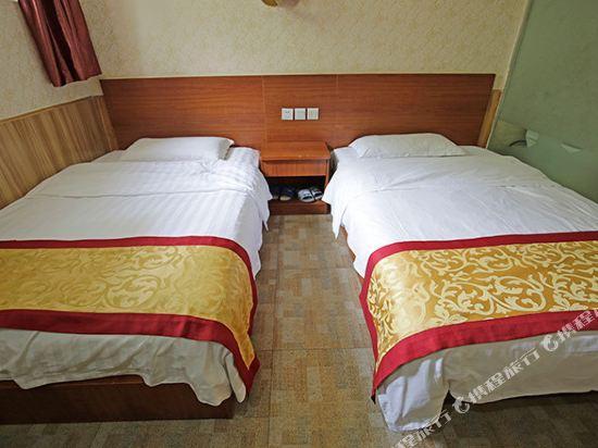 Чэнду: 99 Chain Hotel Chengdu Jinfu Road