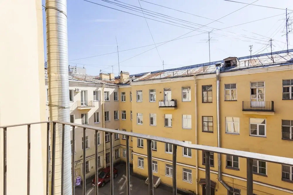 Санкт-Петербург: Acme in Rubinsteina Street