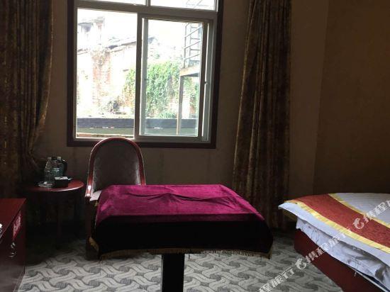 Чунцин: Dazu Zekai Business Hotel