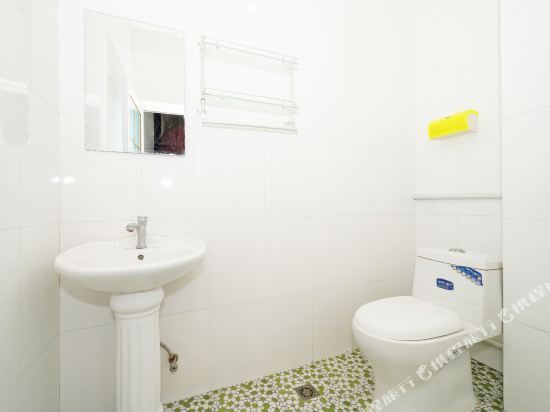 Яньтай: Yufang Hostel