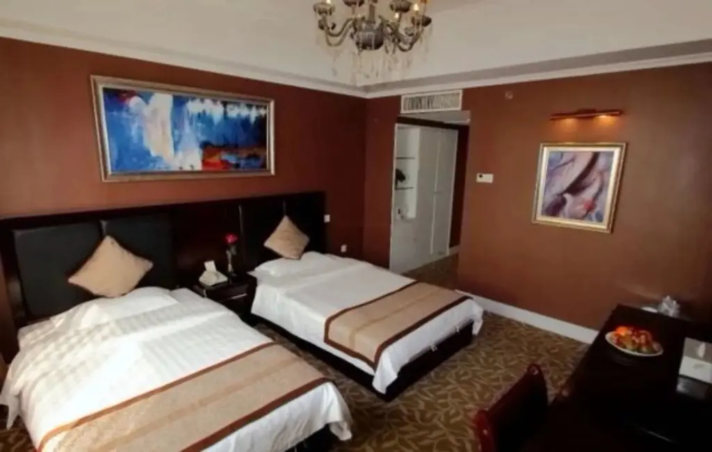 Тяньцзинь: Tianjin Binhai International Airport Hotel