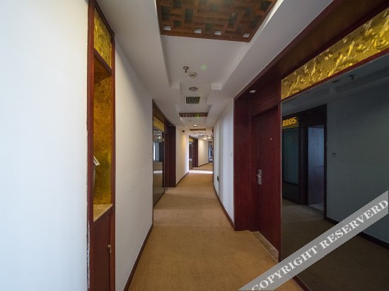 Уси: Yijia Hotel (Jiangsu Xintiandi)