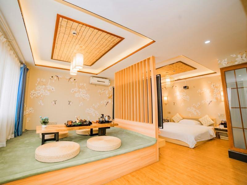 Чжанцзяган: Shell Zhangjiagang City Jingang Town RT-Mart Hotel