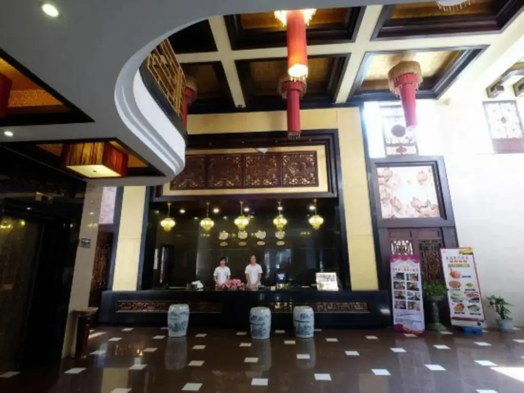 Гуйлинь: Xiangshan Business Hotel