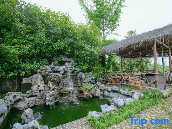 Хучжоу: Yunlu Villa
