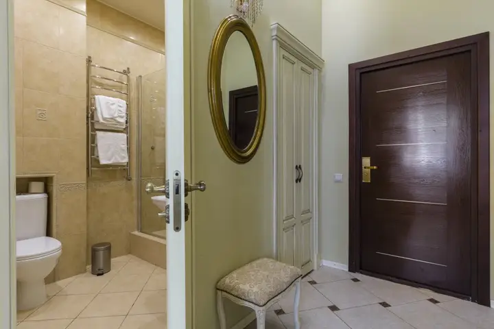 Санкт-Петербург: Апартаменты Life Inn near Hermitage