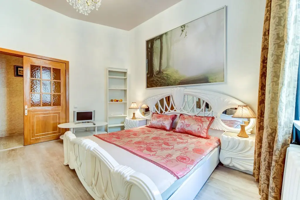 Санкт-Петербург: Na Mayakovskogo 7/27 Apartments