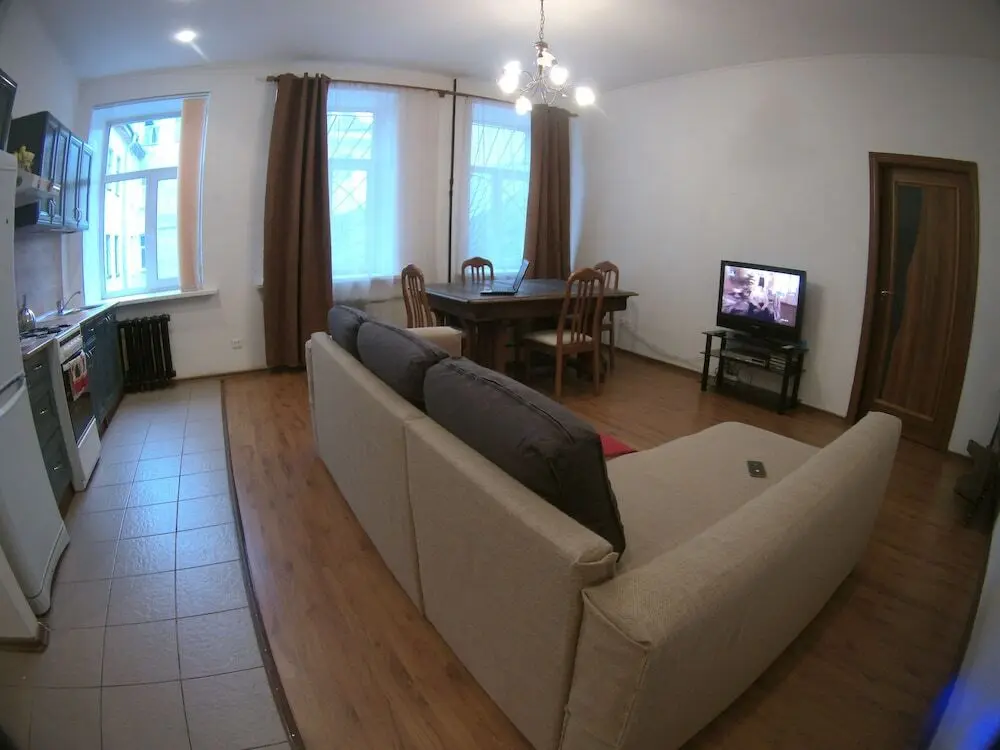 Санкт-Петербург: Apartment Bolshaya Morskaya 17