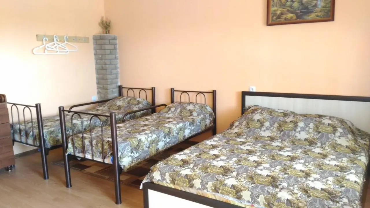 Должанская: Guesthouse Pole Chudes