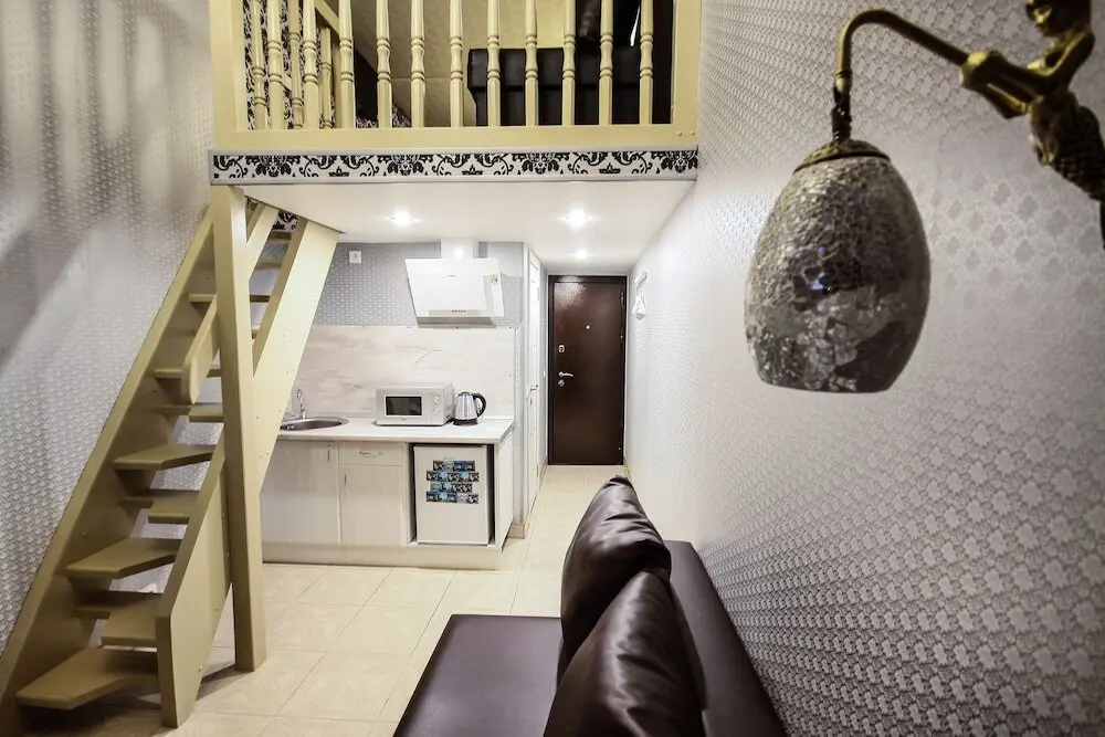 Санкт-Петербург: Apartments on Nevsky 23