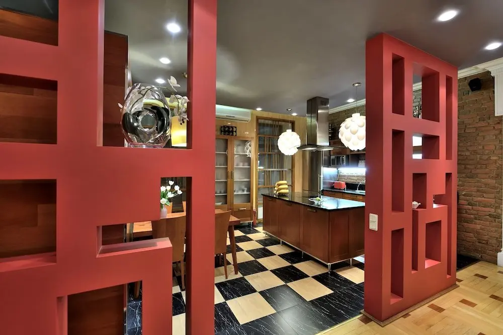 Санкт-Петербург: Apartments on Italyanskaya