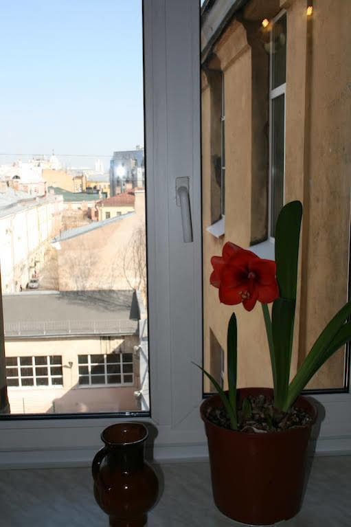 Санкт-Петербург: Apartments on Shpalernaya
