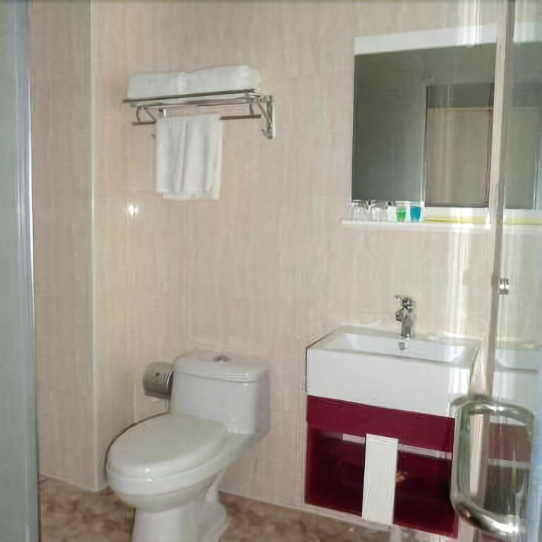 Пекин: Beijing Jinlongdu Business Hotel