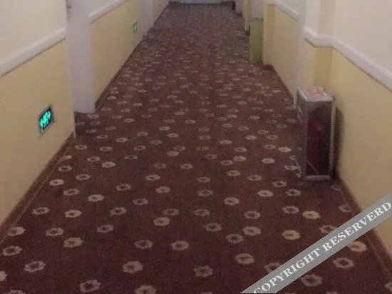 Тайан: Home Inn (Taian Longtan Road Hotel)