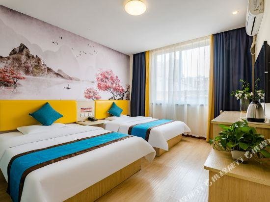 7 Days Inn Xinzheng Longhu Huanan City — фото 1