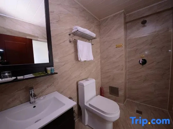Харбин: Spring Chain Hotel (Harbin Hexing Subway Station Shida Night Market)