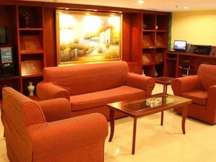 Циньхуандао: Hanting Hotel (Qinhuangdao Yanshan University)