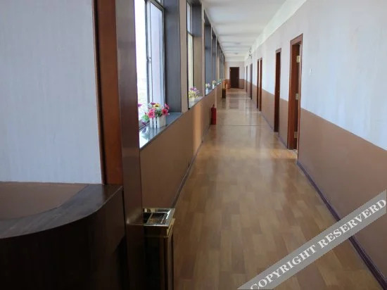 Циндао: Xinjiayuan Business Hotel